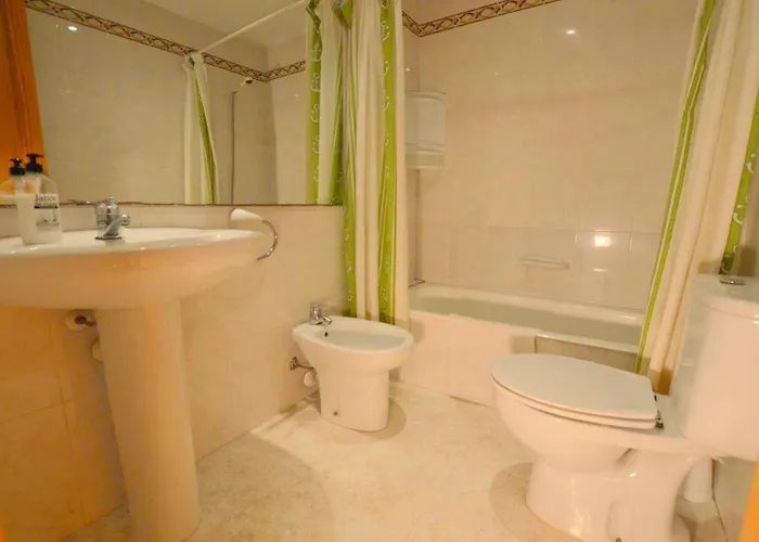 Luminoso A Pocos Metros De La Playa 캔 피카폴트