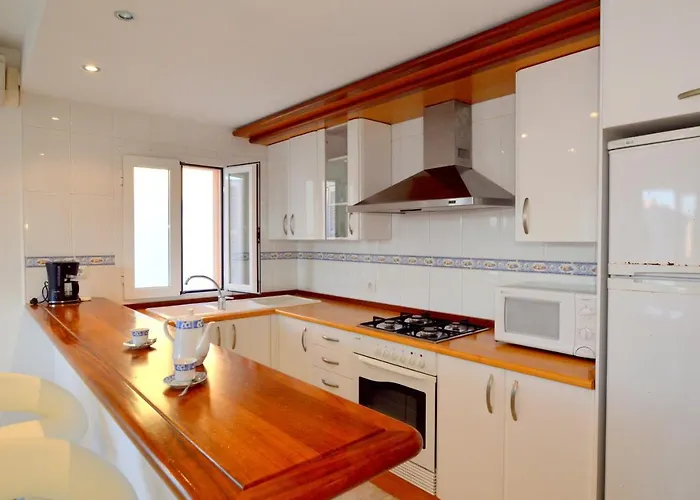 Luminoso A Pocos Metros De La Playa דירה *